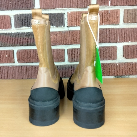 NWT Sam Edelman Lulia Lug Sole Pull on Chelsea Boots in Brown/Black - Picture 9 of 11